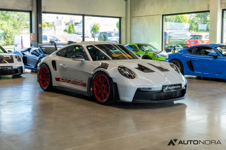 Porsche 992 GT3 RS