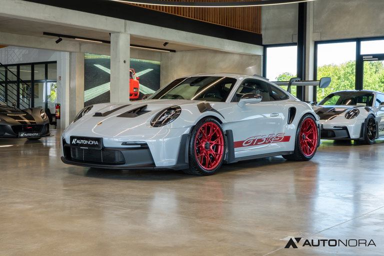 Porsche 992 GT3 RS