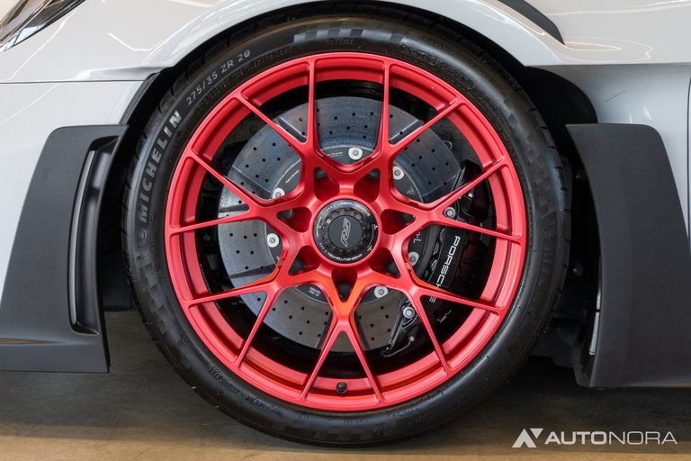 Porsche 992 GT3 RS