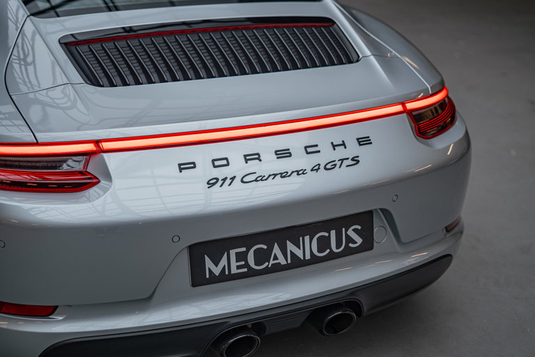 Porsche 991.2 Carrera 4 GTS
