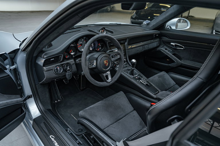 Porsche 991.2 Carrera 4 GTS