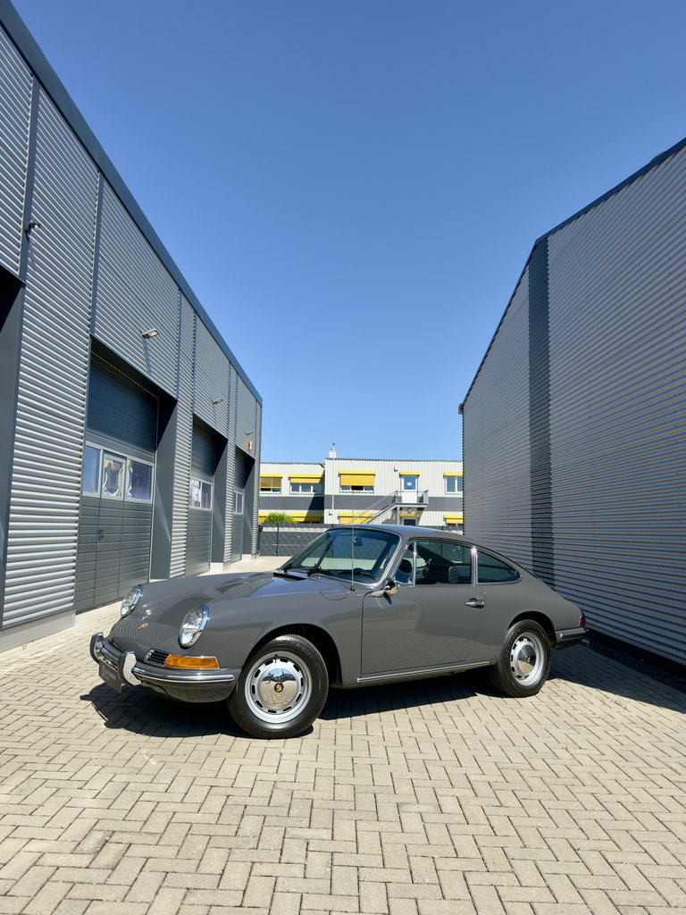 Porsche 912