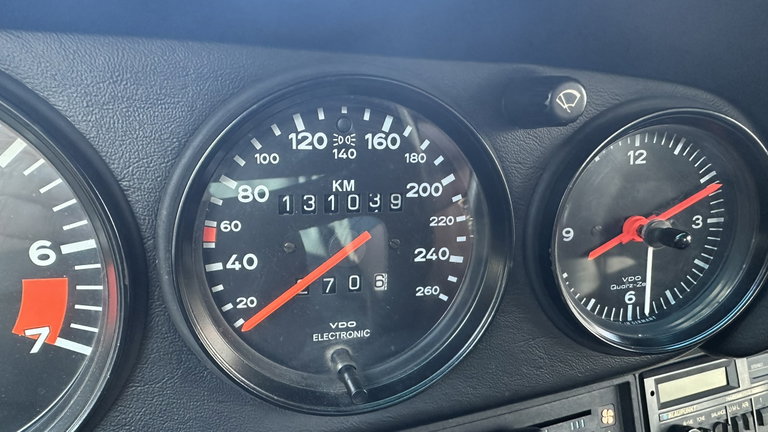 Porsche 911 Carrera 3.2