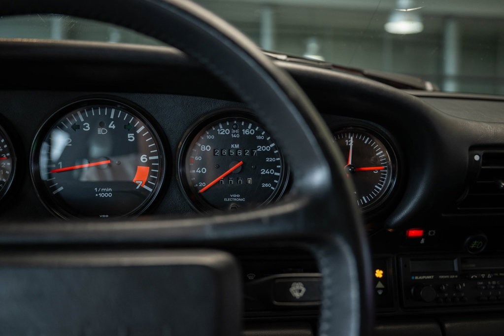 Porsche 911 Carrera 3.2