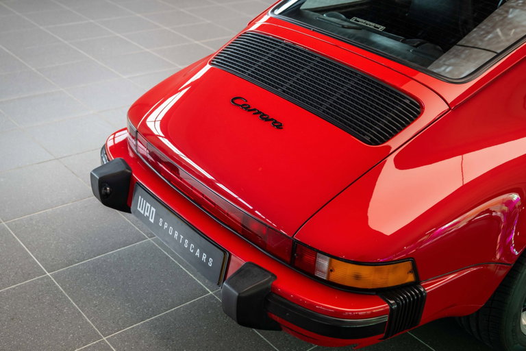 Porsche 911 Carrera 3.2