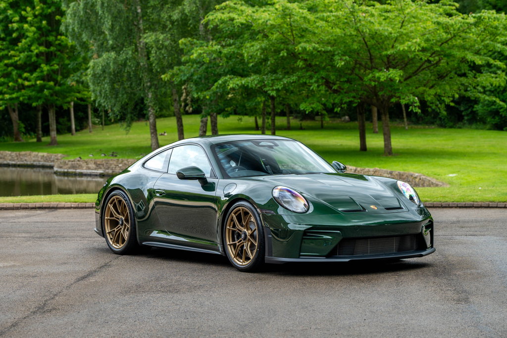 Porsche 992.2 GT3 Touring