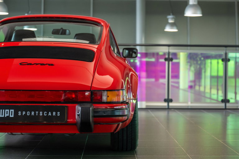Porsche 911 Carrera 3.2