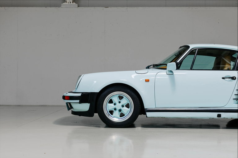 Porsche 911 Turbo 3.3