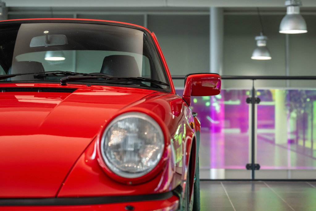 Porsche 911 Carrera 3.2
