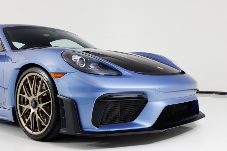 Porsche 718 Cayman GT4 RS