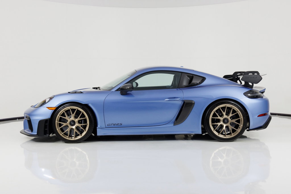 Porsche 718 Cayman GT4 RS