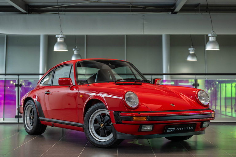 Porsche 911 Carrera 3.2