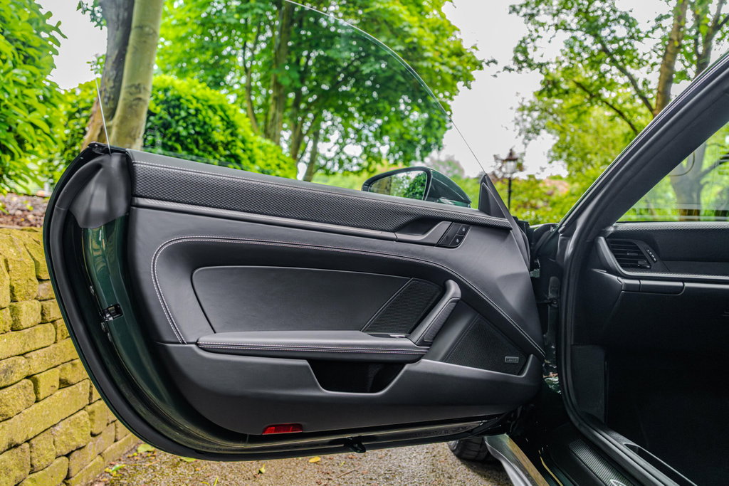 Porsche 992.2 GT3 Touring