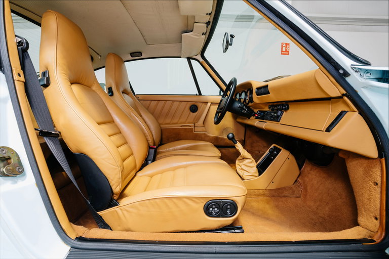 Porsche 911 Turbo 3.3