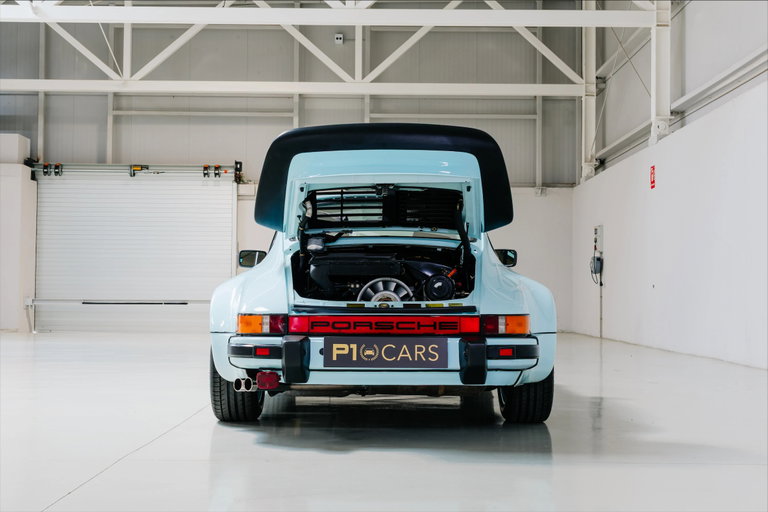 Porsche 911 Turbo 3.3