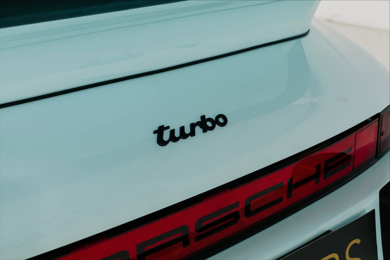 Porsche 911 Turbo 3.3