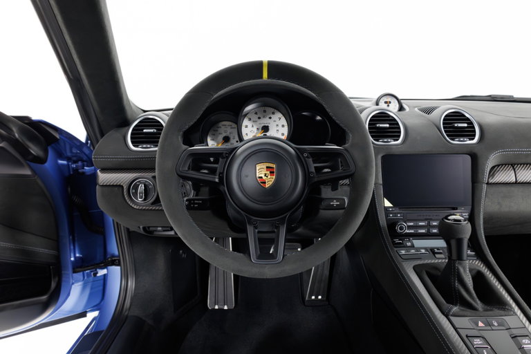Porsche 718 Cayman GT4 RS