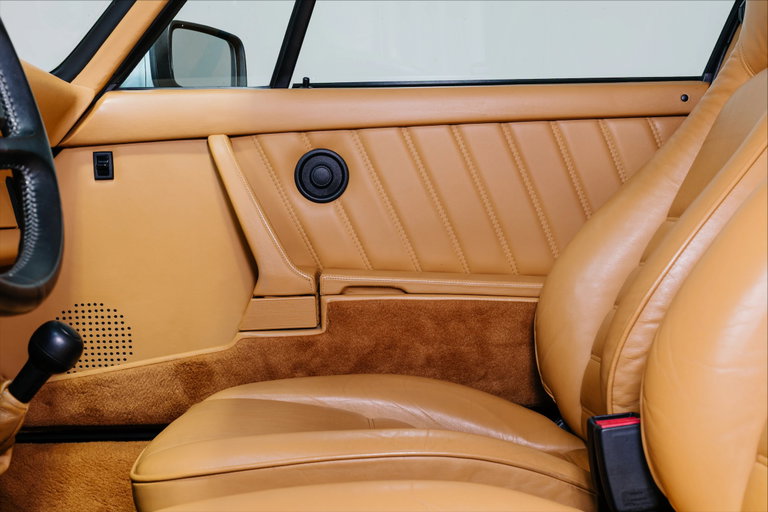 Porsche 911 Turbo 3.3
