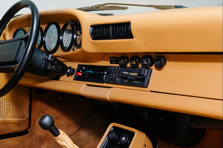 Porsche 911 Turbo 3.3