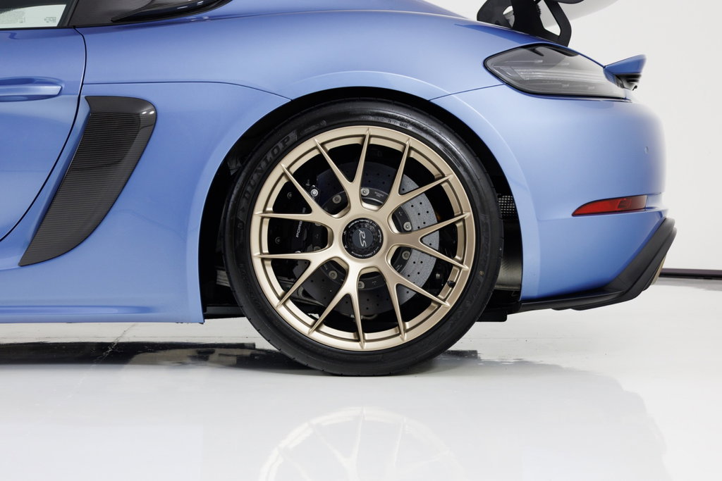 Porsche 718 Cayman GT4 RS