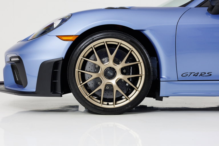 Porsche 718 Cayman GT4 RS