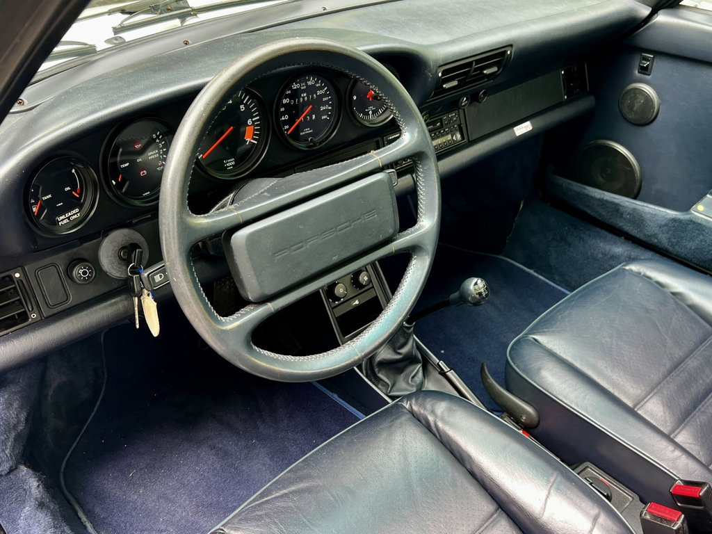 Porsche 911 Carrera 3.2