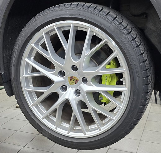 Porsche Panamera 4 E-Hybrid