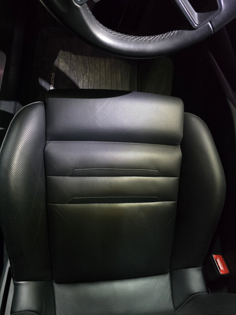 Porsche Panamera 4 E-Hybrid