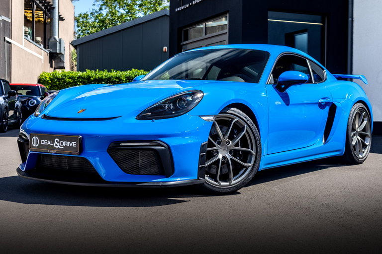 Porsche 718 Cayman GT4