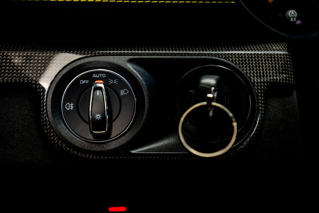 Porsche 718 Cayman GT4