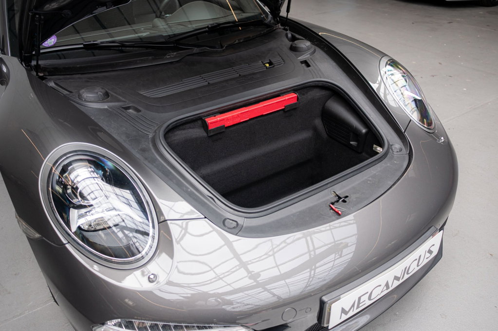Porsche 991 Carrera 4S