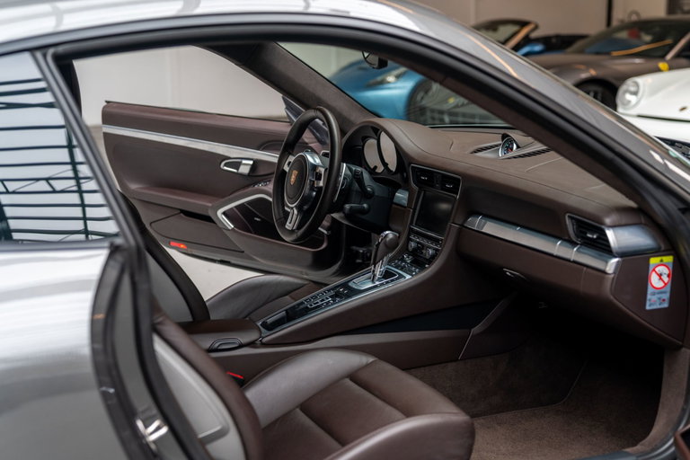 Porsche 991 Carrera 4S