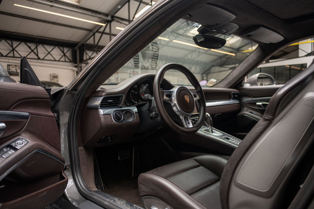 Porsche 991 Carrera 4S