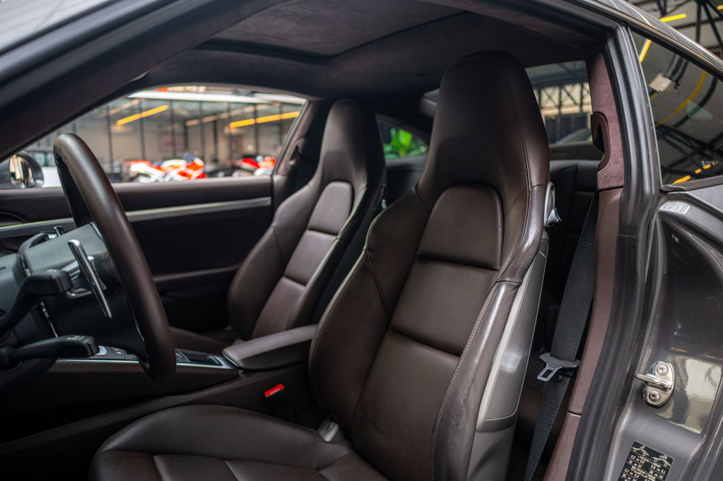 Porsche 991 Carrera 4S