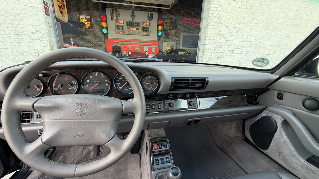 Porsche 993 Carrera