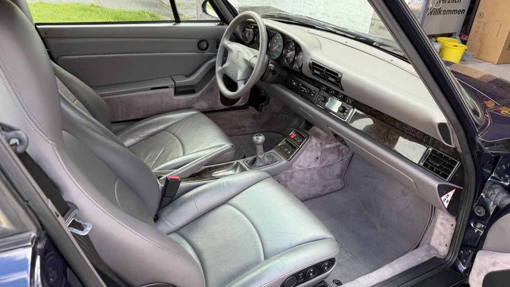 Porsche 993 Carrera