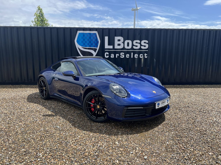 Porsche 992 Carrera 4S