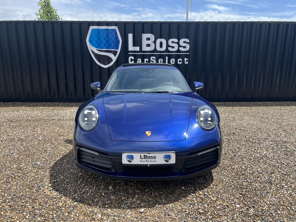 Porsche 992 Carrera 4S