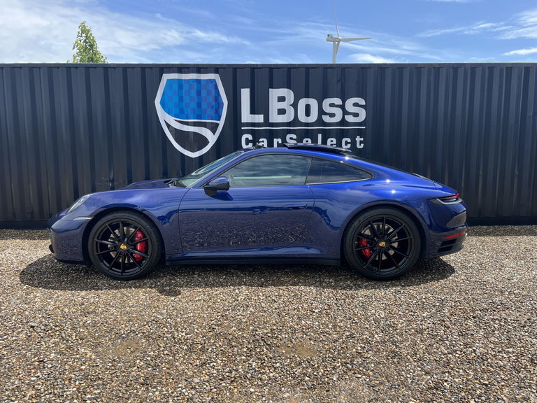 Porsche 992 Carrera 4S