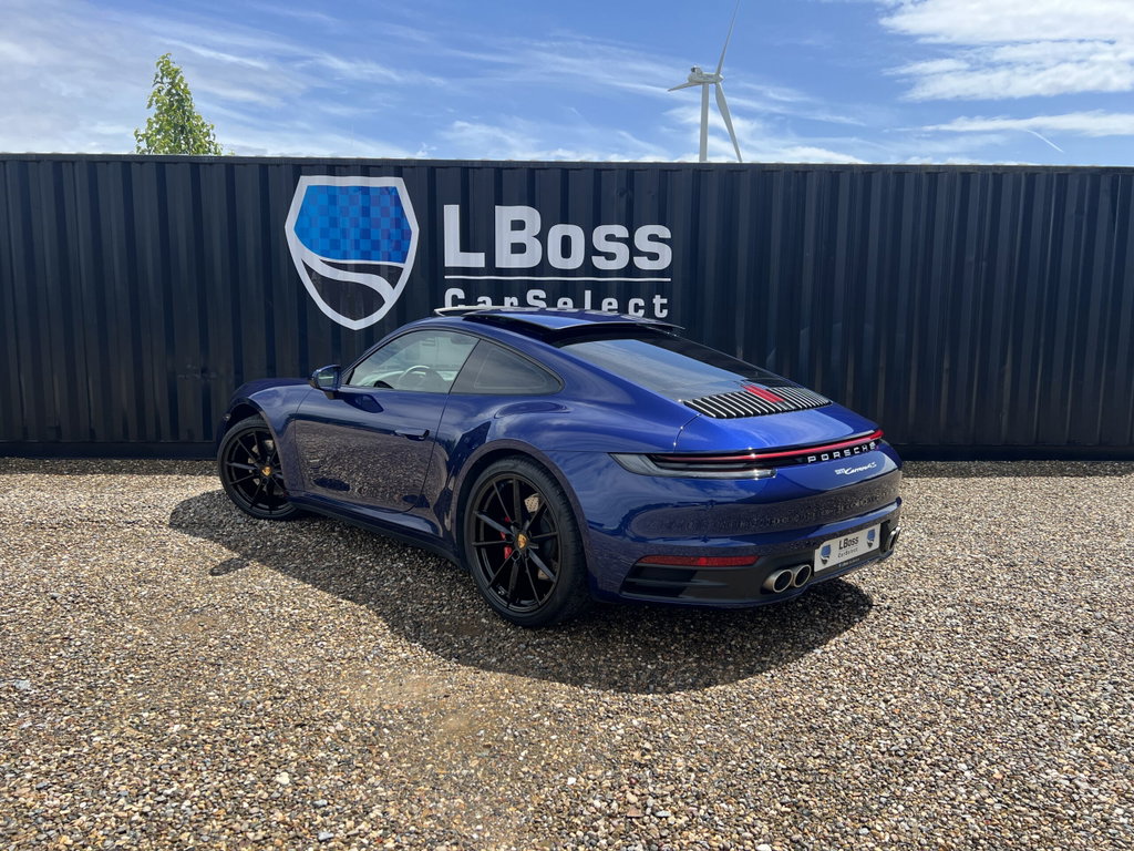 Porsche 992 Carrera 4S