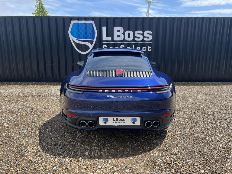 Porsche 992 Carrera 4S