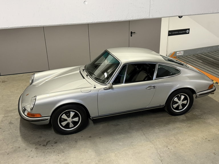 Porsche 911 T