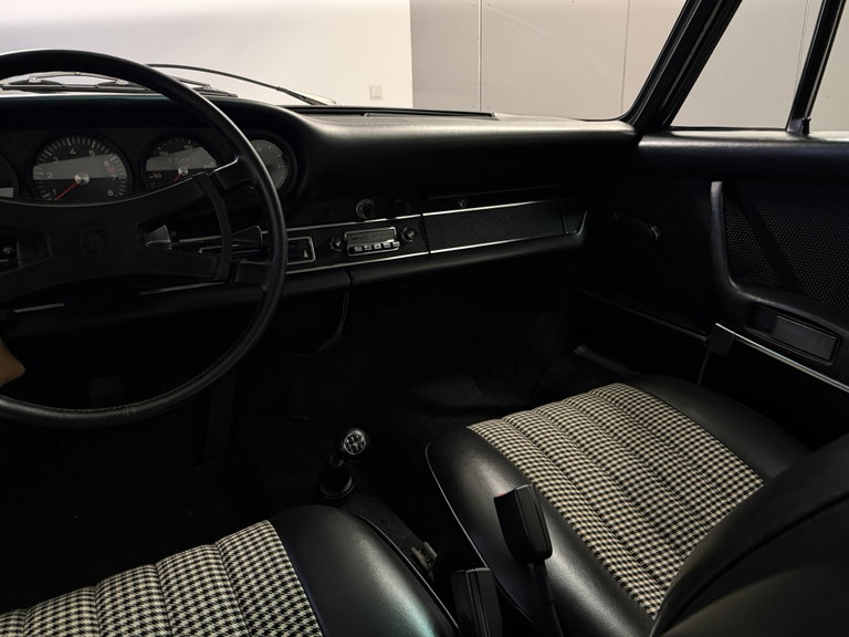 Porsche 911 T