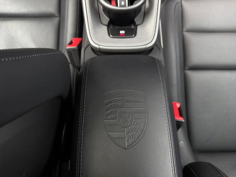 Porsche 992.2 Carrera