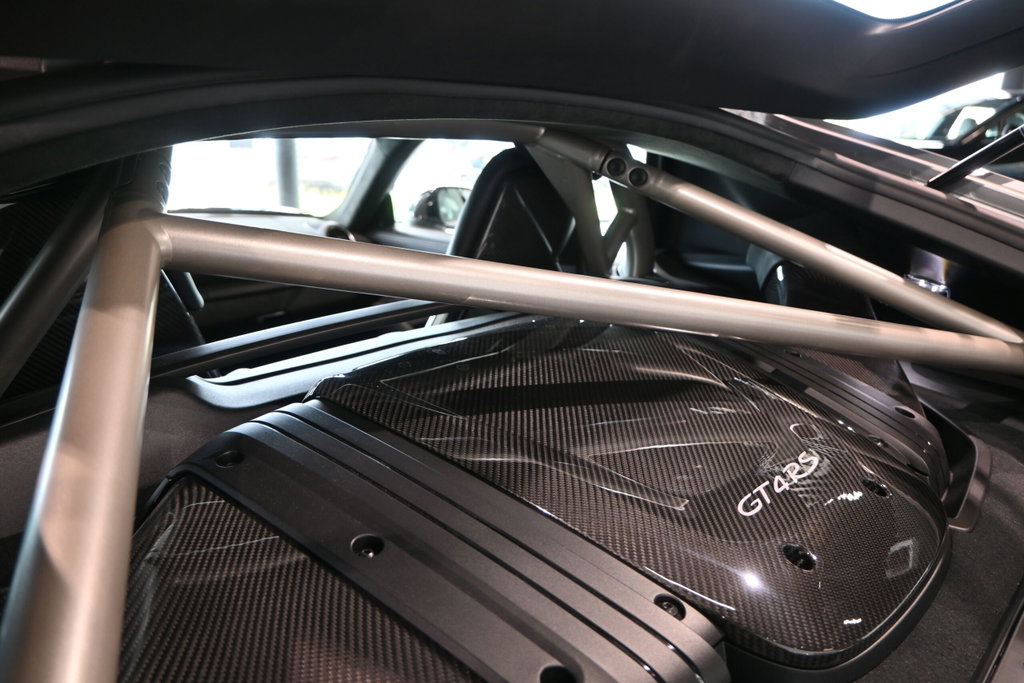 Porsche 718 Cayman GT4 RS
