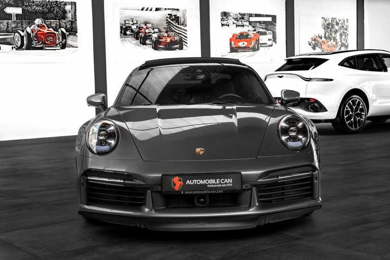Porsche 992 Turbo