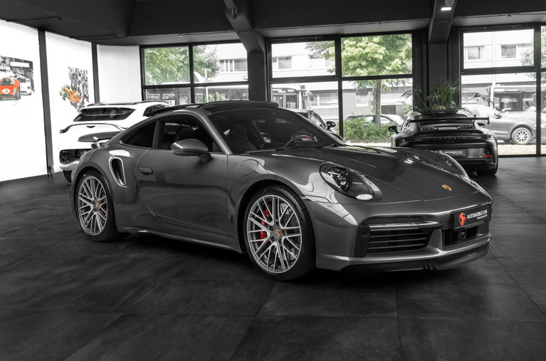 Porsche 992 Turbo