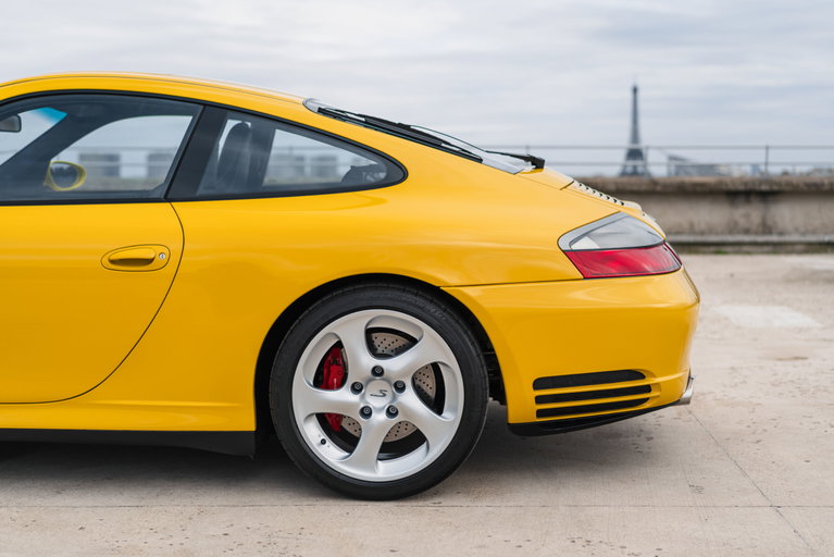 Porsche 996.2 Carrera 4S