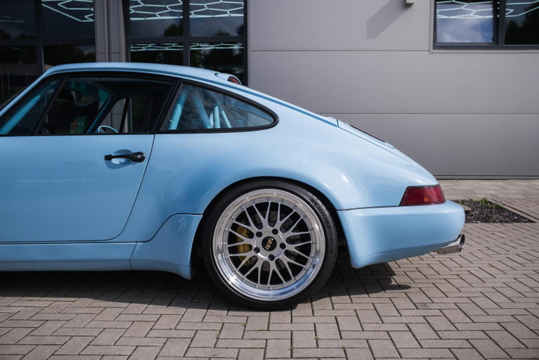 Porsche 911 Modified
