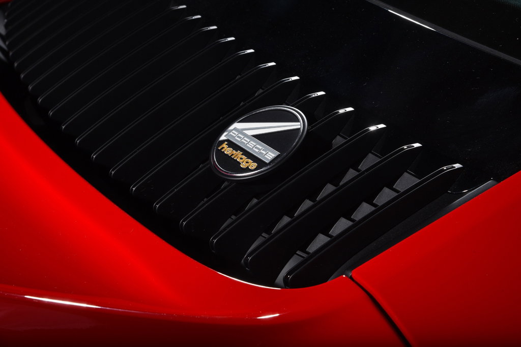 Porsche 992 Sport Classic